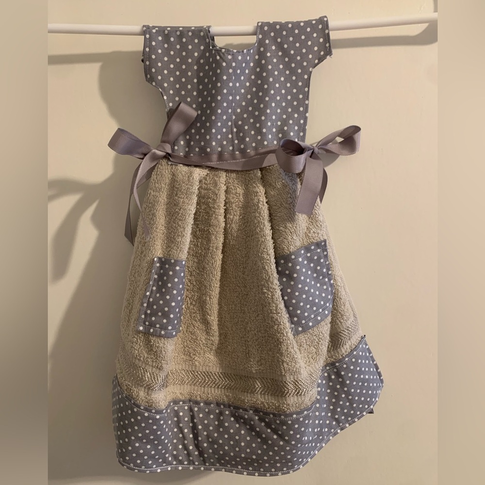 Kitchen Decor Towel Dress: Gray and Tan